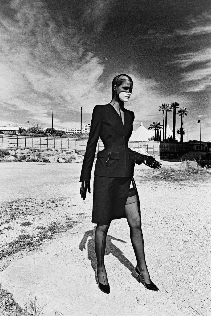 fashion photographers: Helmut Newton, Thierry Mugler, Monte Carlo, 1998. Phaidon.
