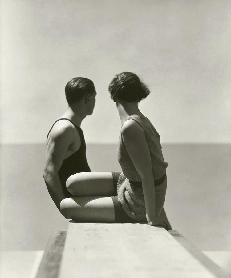 fashion photographers: George Hoyningen-Huene, The Divers, 1930. Conde Nast Store.
